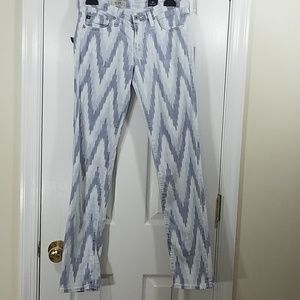 AG The Stilt  Cigarrette  Legs Women's Jean's Size 26R